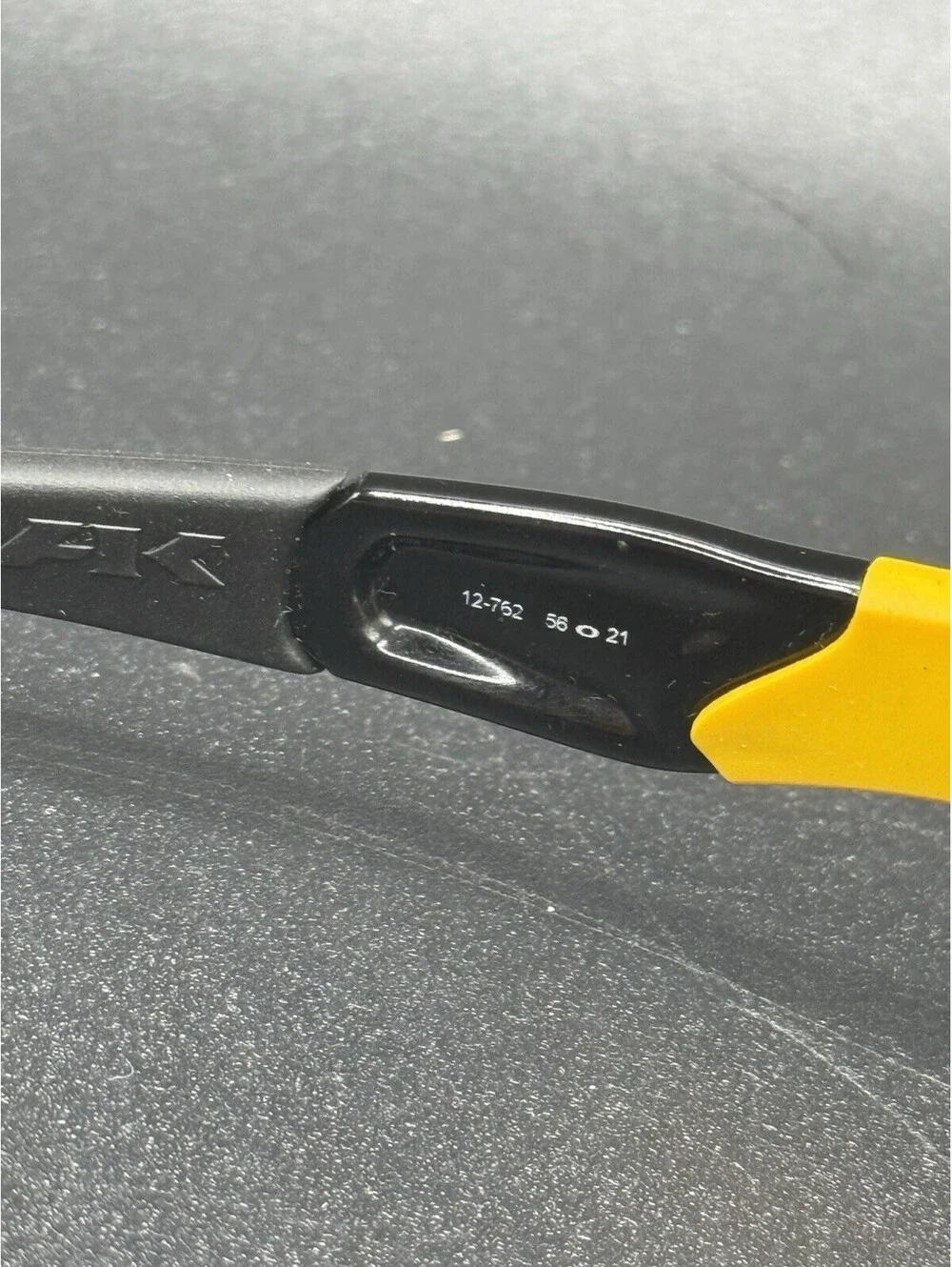 Oakley Flak Jacket Livestrong Jet Black Yellow/Black Iridium Lenses 12-762